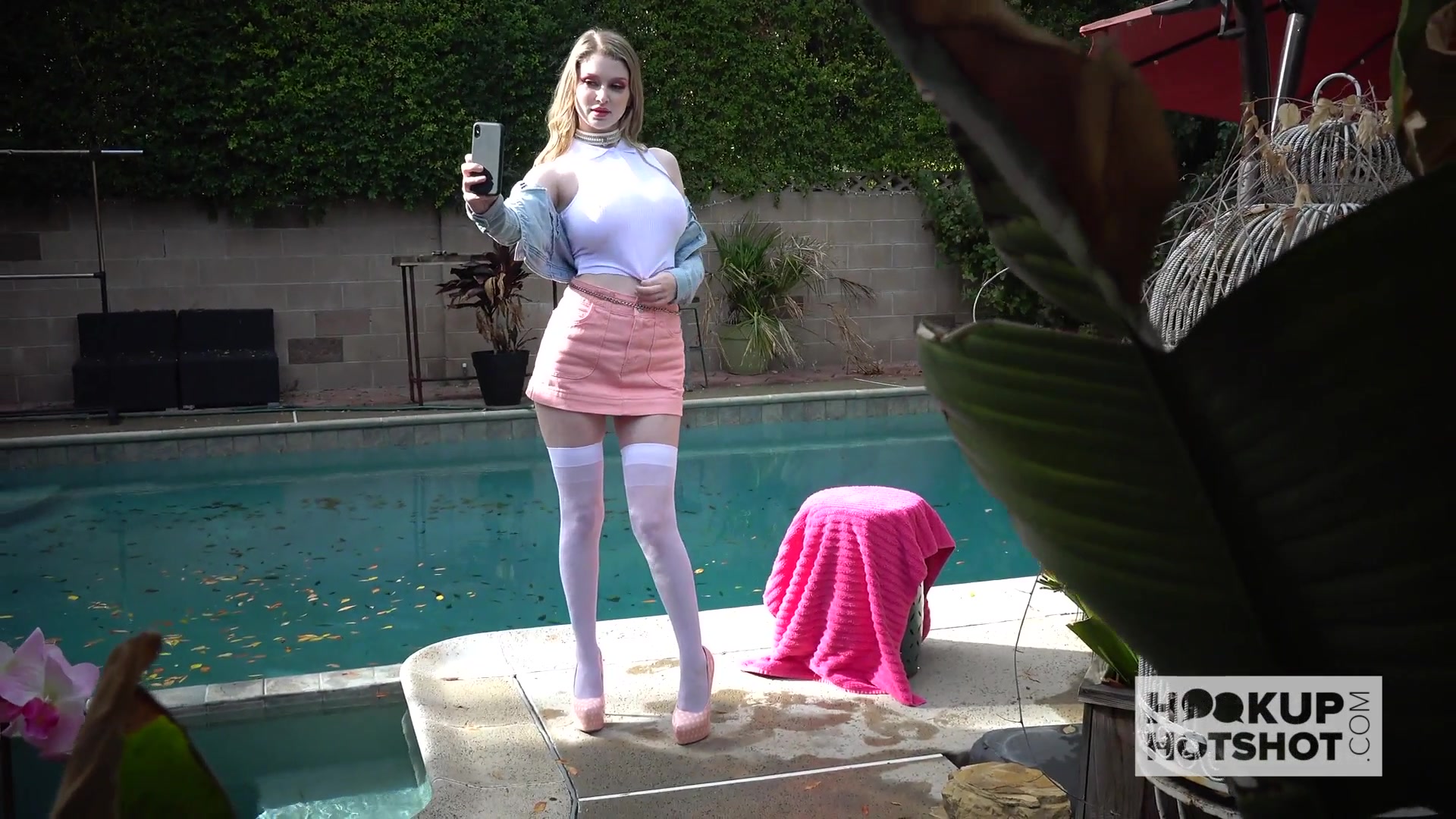 Episode 220 Bunny Colby